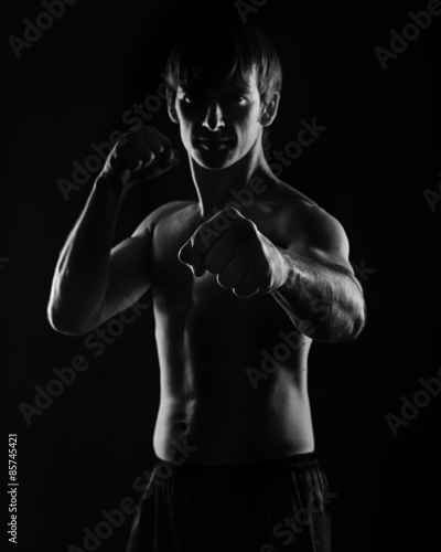 Fotoroleta kick-boxing piękny ciało mężczyzna ruch