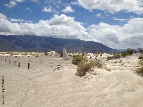 Fototapeta pejzaż błękitne niebo góra pustynia piasek