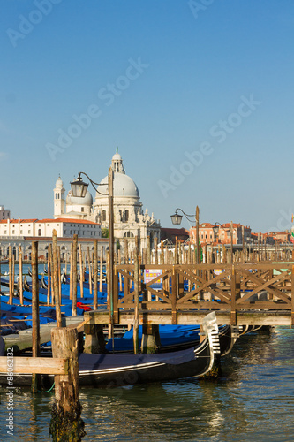 Fotoroleta woda bazylika architektura włoski wyspa