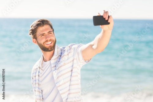 Fotoroleta mężczyzna przystojny lato plaża