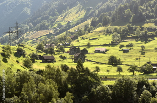 Naklejka szwajcaria krajobraz wioska alpy akcja