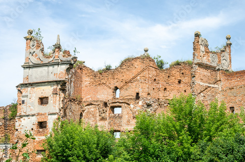 Naklejka The collapsed ruins of the old castle walls near Lviv in Ukraine