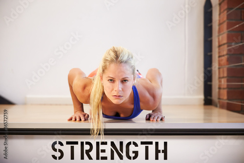 Fototapeta siłownia kobieta mężczyzna ludzie lekkoatletka