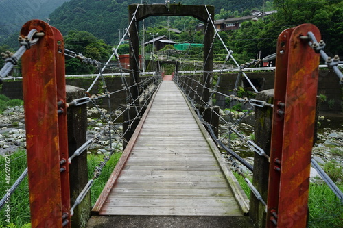 Fototapeta wieś most trawa góra