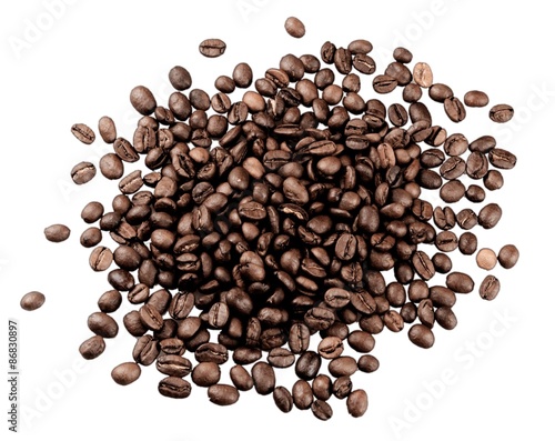 Fotoroleta palona kofeina na białym tle stos ziarna kawy