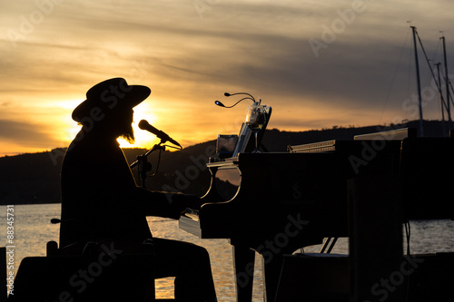 Obraz na płótnie jezioro morze muzyka słońce