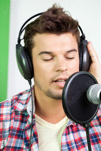 Fototapeta śpiew muzyka mężczyzna ludzie mikrofon
