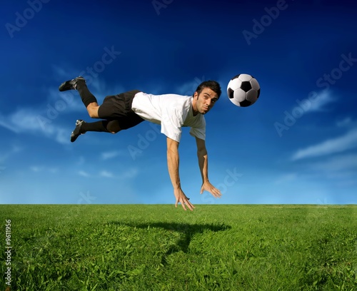 Fotoroleta sport chłopiec piłkarz mężczyzna prato